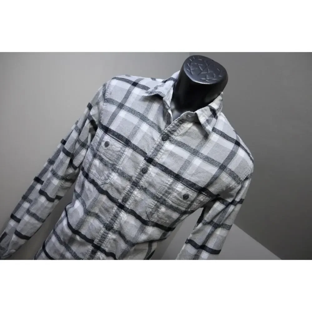 J Crew Classic Fit Flannel Camp Shirt Button Up Plaid Long Sleeve Mens Sz Medium